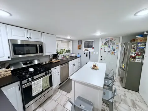 6302 West Holbrook Street Chicago IL 60646