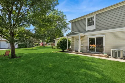 1237 Oboe Court Wheeling IL 60090
