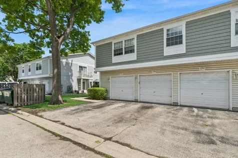 1237 Oboe Court Wheeling IL 60090