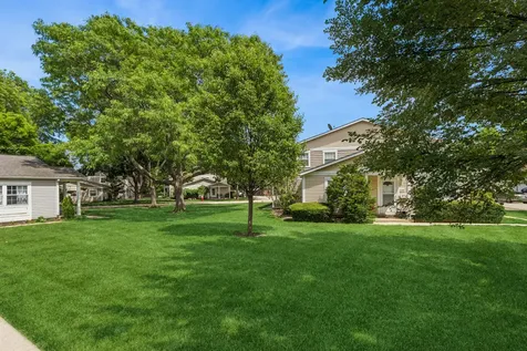 1237 Oboe Court Wheeling IL 60090