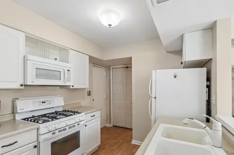 1237 Oboe Court Wheeling IL 60090