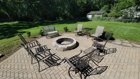 2127 Salem Avenue Johnsburg IL 60051