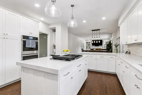 455 Hunter Lane Lake Forest IL 60045