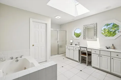 455 Hunter Lane Lake Forest IL 60045