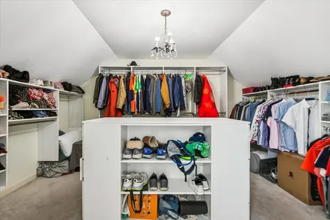 455 Hunter Lane Lake Forest IL 60045