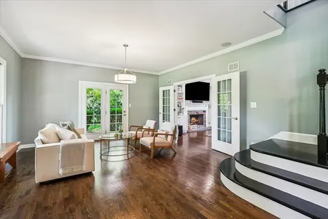455 Hunter Lane Lake Forest IL 60045