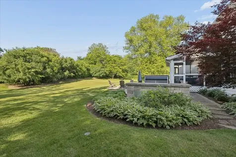 455 Hunter Lane Lake Forest IL 60045