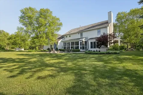 455 Hunter Lane Lake Forest IL 60045