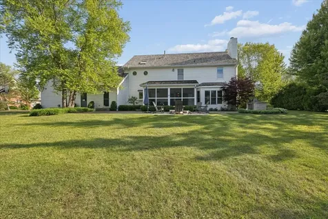 455 Hunter Lane Lake Forest IL 60045