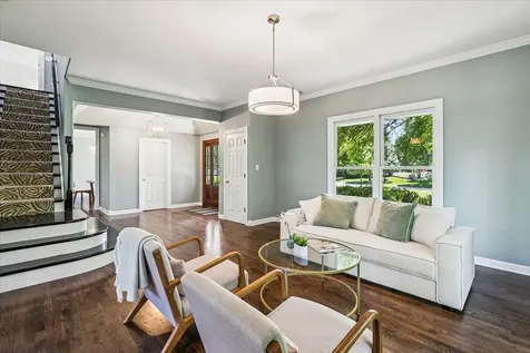 455 Hunter Lane Lake Forest IL 60045