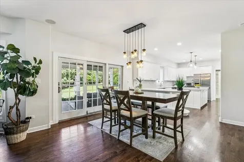 455 Hunter Lane Lake Forest IL 60045