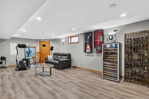 15301 Rosarie Drive Homer Glen IL 60491