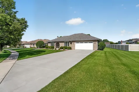 15301 Rosarie Drive Homer Glen IL 60491