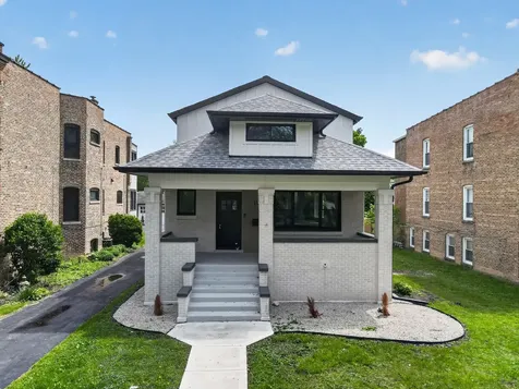 17 Franklin Avenue River Forest IL 60305