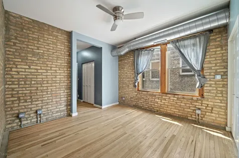 1659 West Pratt Boulevard Chicago IL 60626