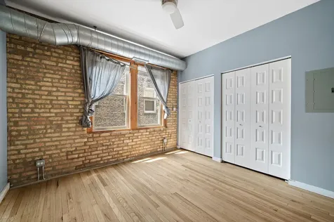 1659 West Pratt Boulevard Chicago IL 60626