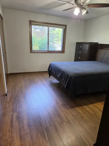 1907 West Golf Road Mount Prospect IL 60056