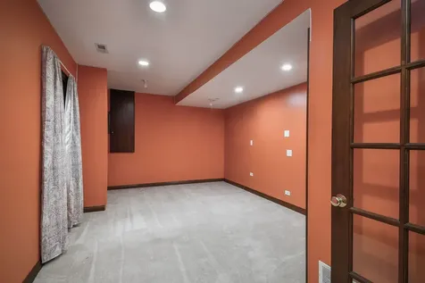 1156 Keim Court Geneva IL 60134
