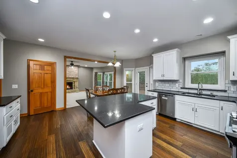 1156 Keim Court Geneva IL 60134
