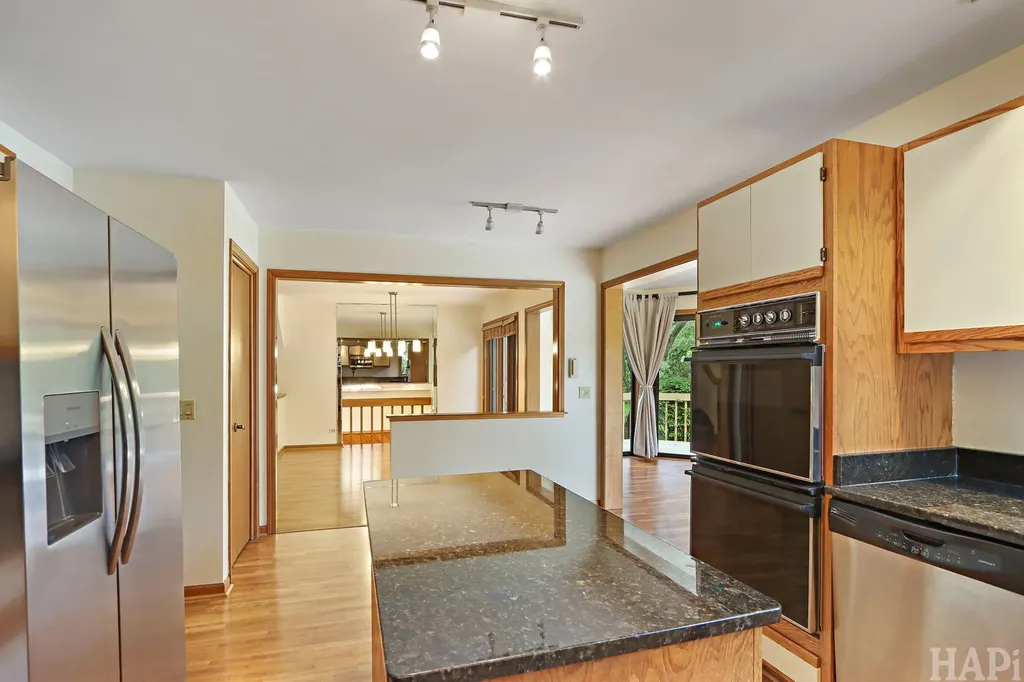 1219 Golf View Drive Woodridge IL 60517