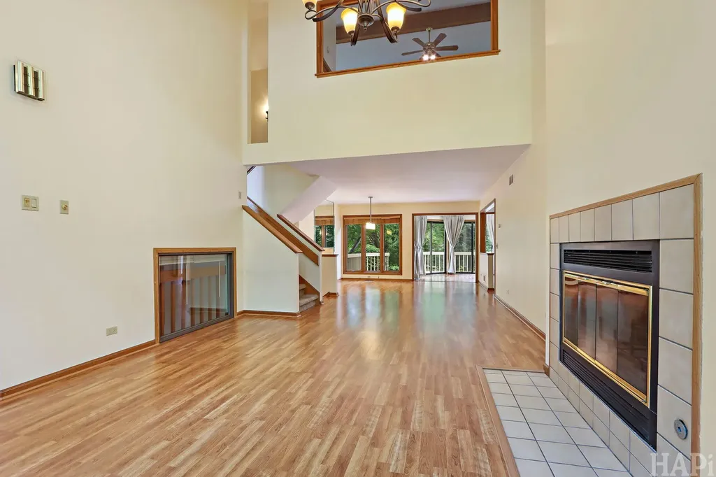 1219 Golf View Drive Woodridge IL 60517