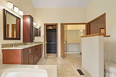 1219 Golf View Drive Woodridge IL 60517
