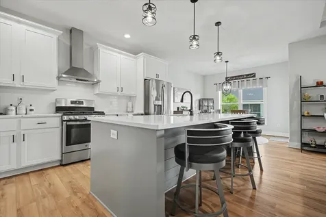 3916 Bay Circle Champaign IL 61822