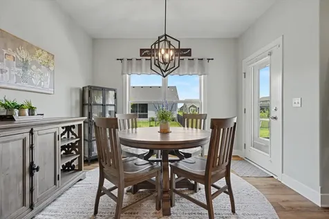 3916 Bay Circle Champaign IL 61822