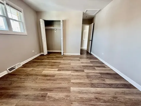 4351 Scott Street Oak Forest IL 60452