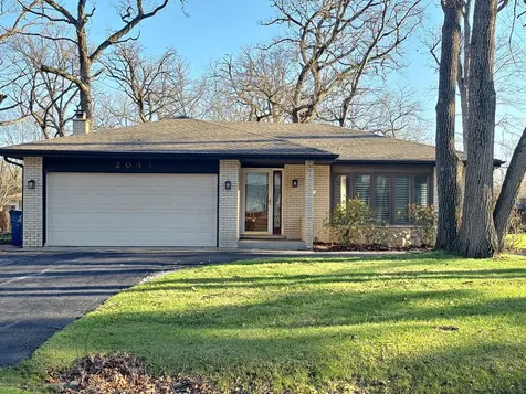 2041 East Gaisor Drive Crete IL 60417