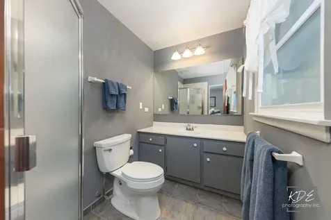 8 East Gartner Road Naperville IL 60540