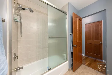 8 East Gartner Road Naperville IL 60540