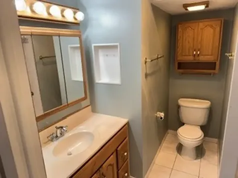 3250 Sanders Road Northbrook IL 60062