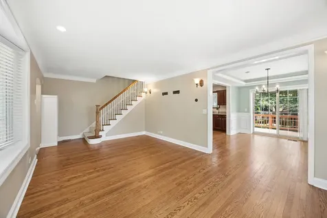 564 Selborne Road Riverside IL 60546