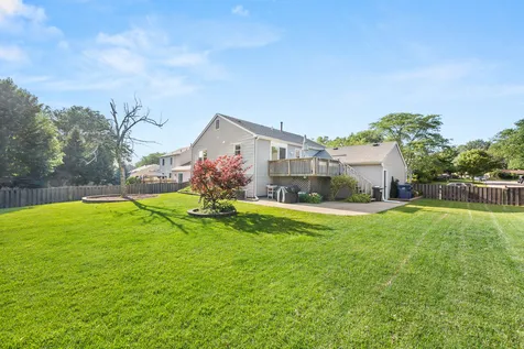1334 Hill Road Geneva IL 60134