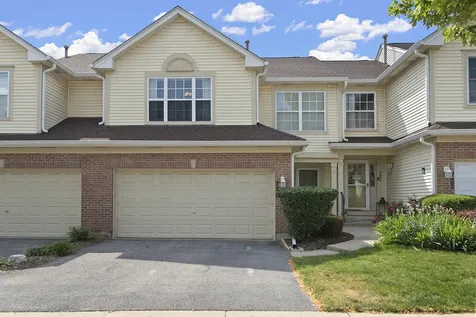 725 Littleton Trail Elgin IL 60120