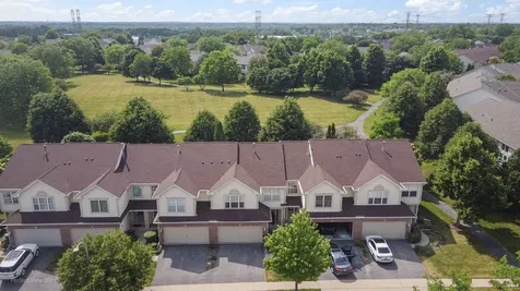 725 Littleton Trail Elgin IL 60120