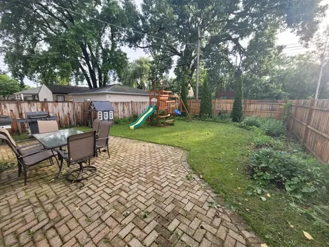 6156 North Kedvale Avenue Chicago IL 60646