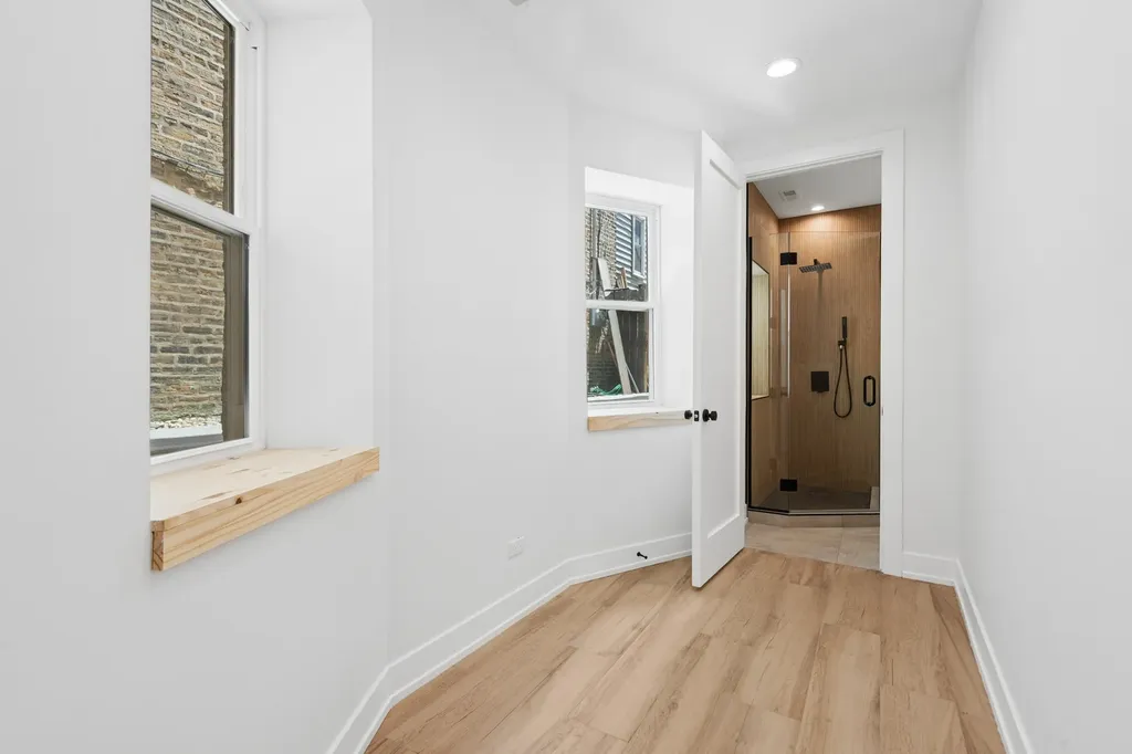 2647 West Walton Street Chicago IL 60622