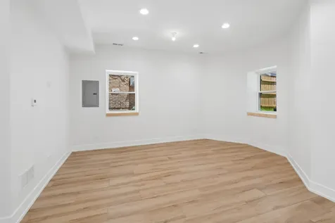 2647 West Walton Street Chicago IL 60622