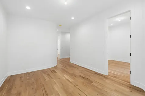 2647 West Walton Street Chicago IL 60622