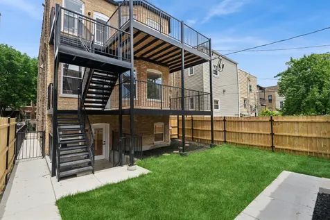 2647 West Walton Street Chicago IL 60622