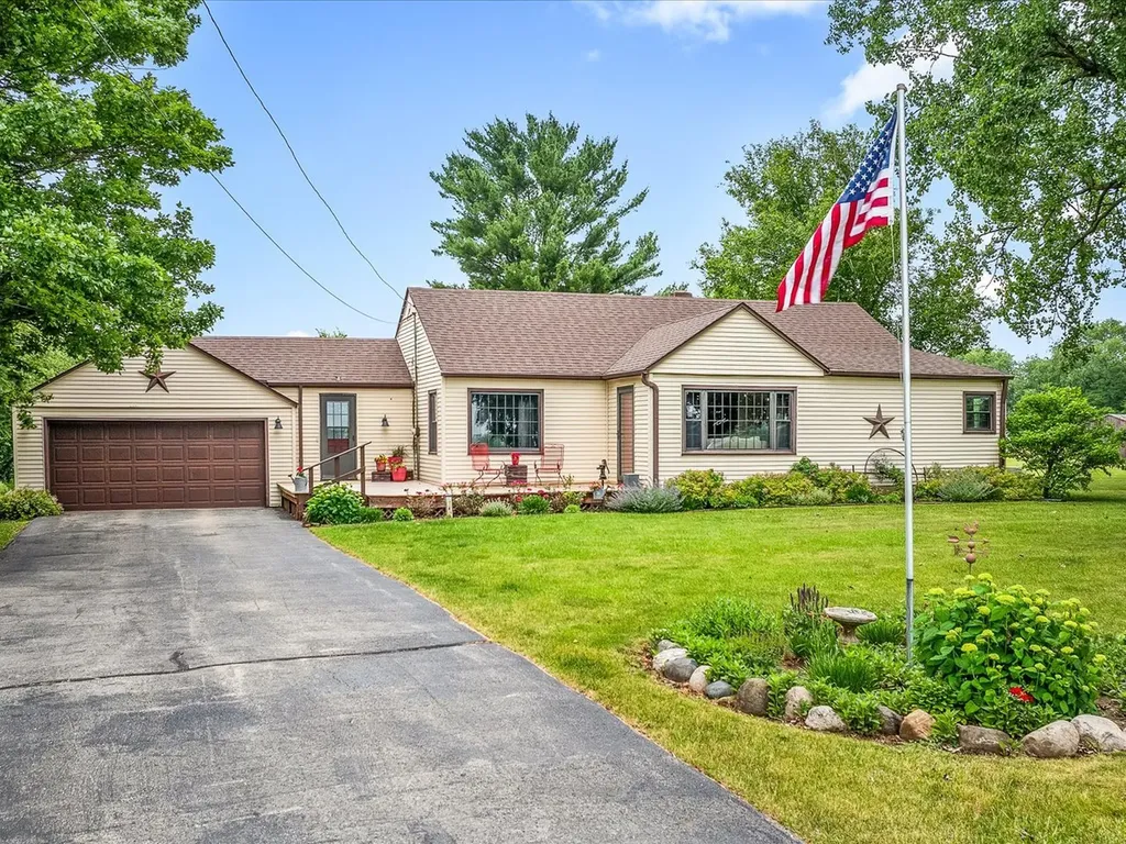 3168 Rotary Road Rockford IL 61109