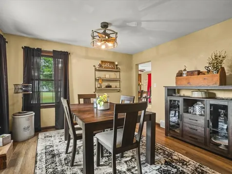 3168 Rotary Road Rockford IL 61109