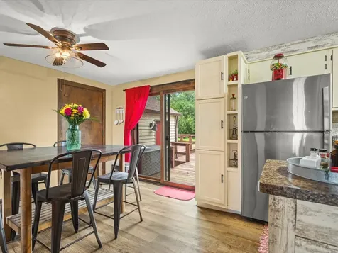 3168 Rotary Road Rockford IL 61109