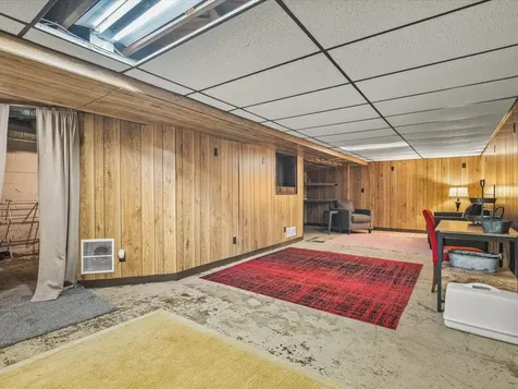 3168 Rotary Road Rockford IL 61109