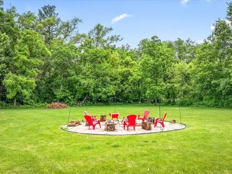 3168 Rotary Road Rockford IL 61109