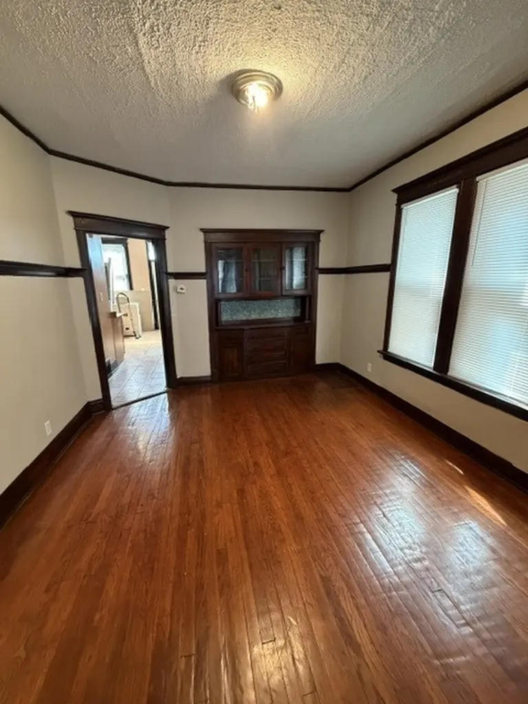 6505 South Damen Avenue Chicago IL 60636