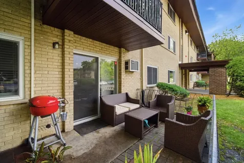 505 Cleveland Avenue Arlington Heights IL 60005