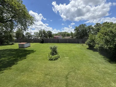 613 Wicker Avenue Streamwood IL 60107